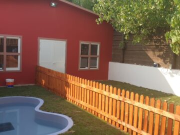 Custom Polished Wooden Picket Fencing for Backyard Garden Pools